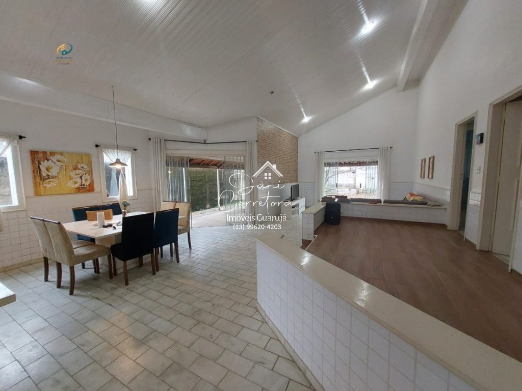 Casa à venda na Enseada, Guarujá-SP: 4 quartos, 3 suítes, 1 banheiro, 244m² de área! em ENSEADA, GUARUJÁ — foto 14