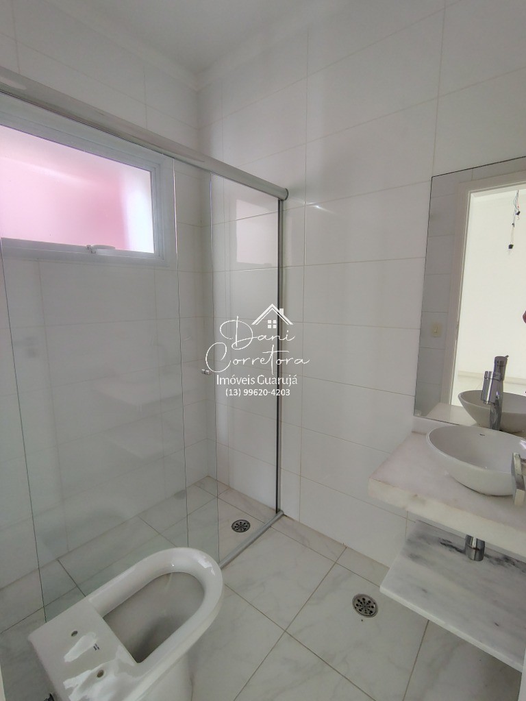 Casa nova a venda ou locação no Balneário Praia do Pernambuco em Guarujá-SP: 4 quartos, 4 suítes, 5 banheiros, 2 vagas, 300m². em Balneário Praia do Pernambuco, Guarujá — foto 9
