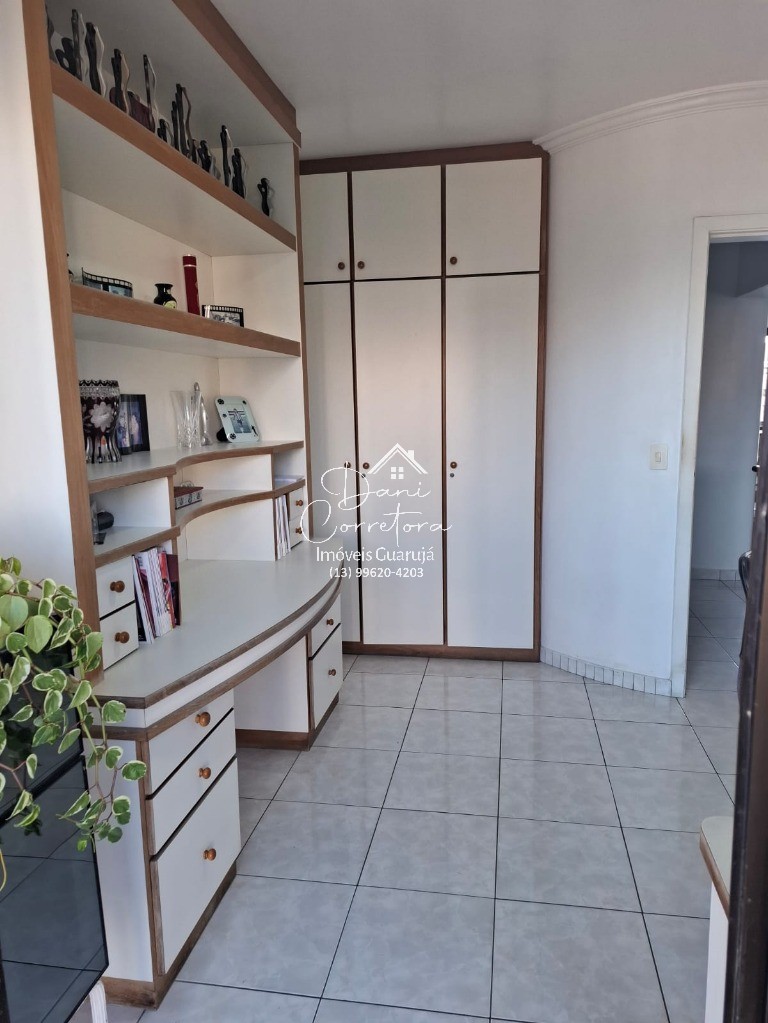 Imperdível Apartamento de Luxo à Venda na Praia do Tombo: 4 Quartos, 2 Suítes, 2 Salas, 3 Banheiros, 2 Vagas, 214m². em TOMBO, GUARUJÁ — foto 13
