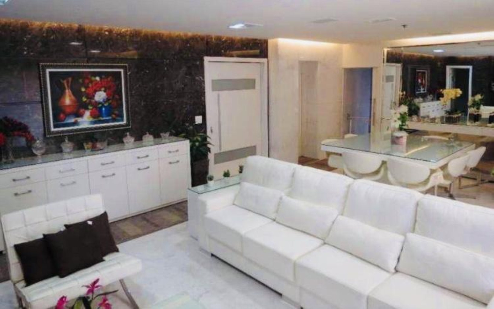 Apartamento, 3 quartos, 170 m² - Foto 1