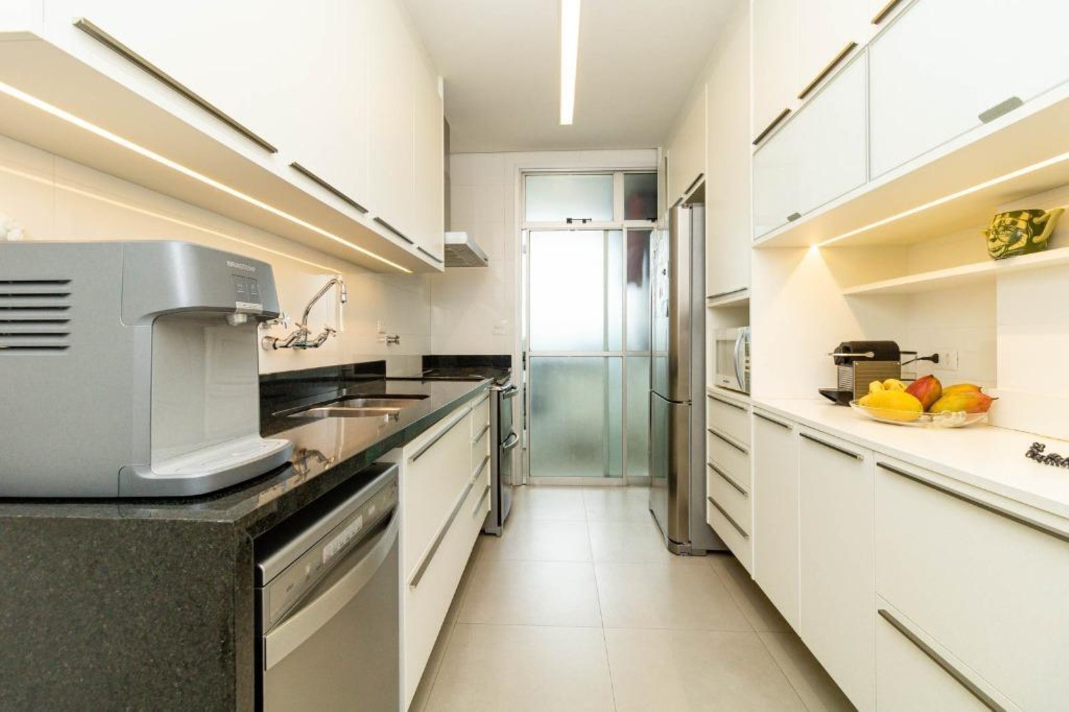 Cobertura à venda com 3 quartos, 207m² - Foto 15