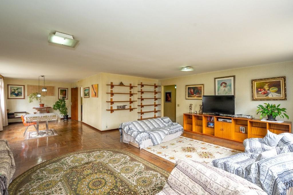 Apartamento, 4 quartos, 198 m² - Foto 1