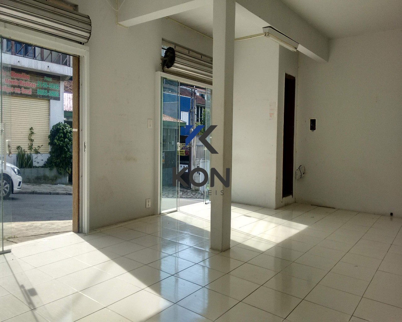 Sala comercial para locação no cic - foto 3
