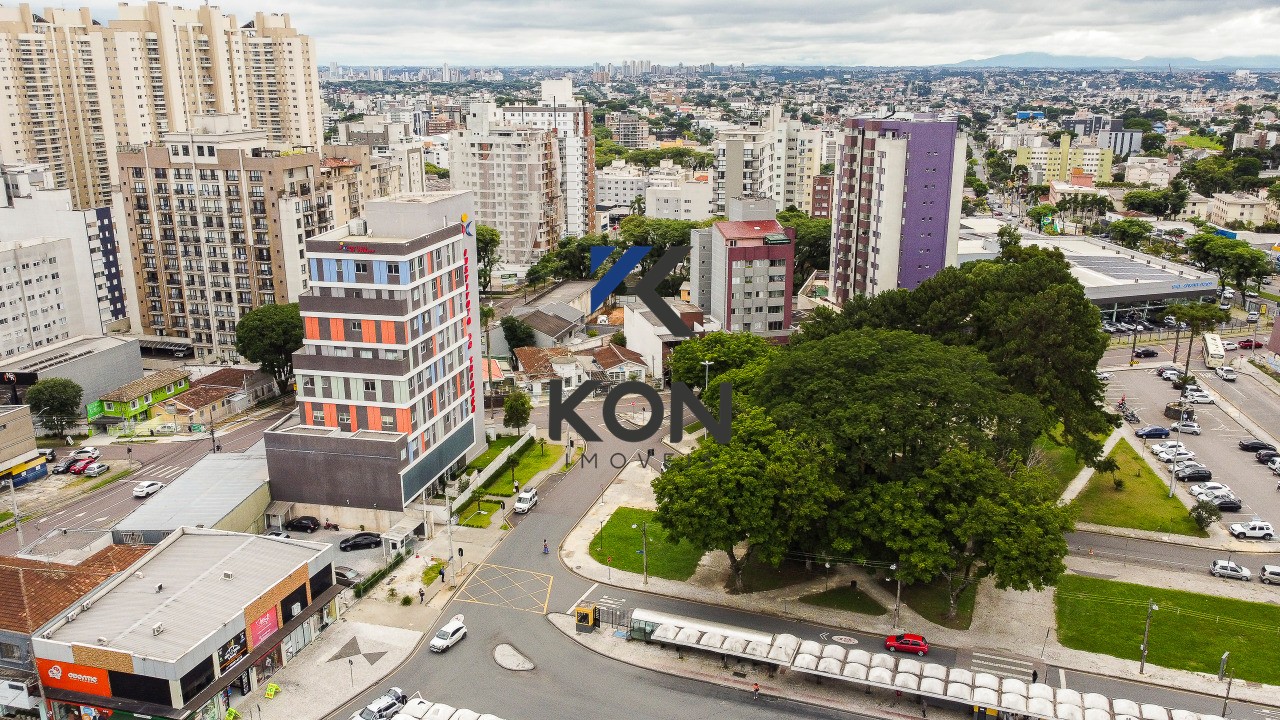Lote, Terreno meio de quadra para predio à venda no Portão Curitiba PR