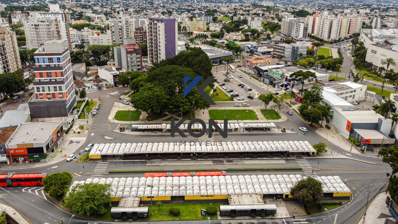 Lote, Terreno meio de quadra para predio à venda no Portão Curitiba PR