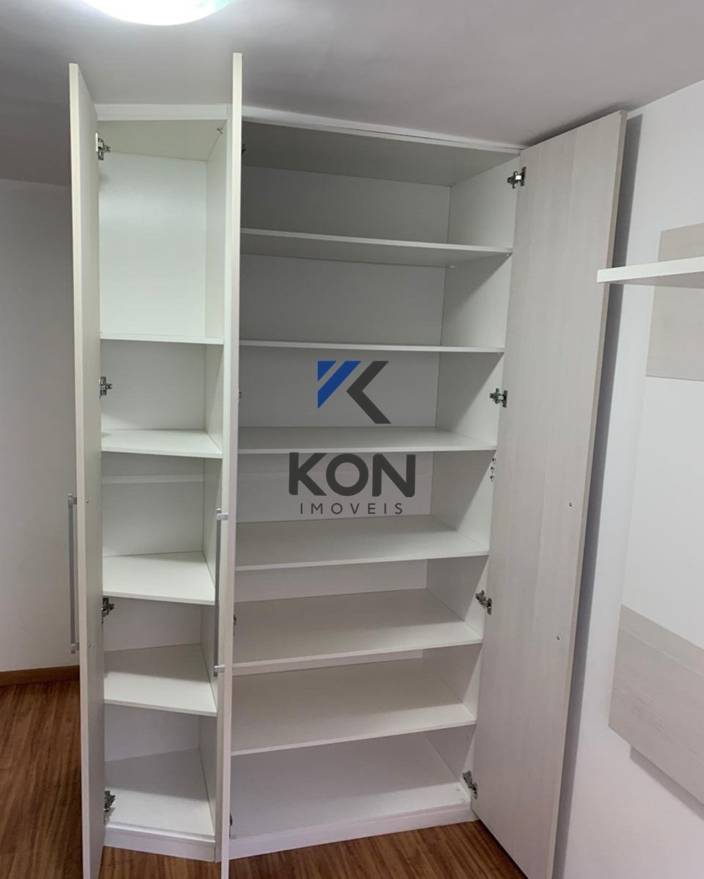 Apartamento á venda no pinheirinho