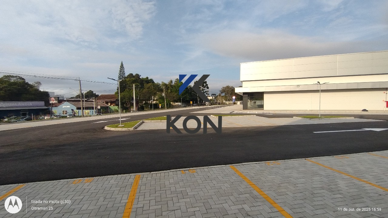 Loja para locação no xaxim - um dos bairros mais promissores