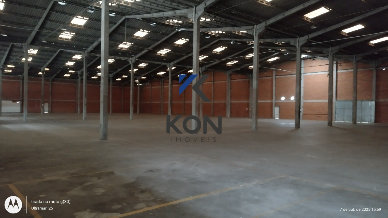 Galpão, armazém para locação em São José dos Pinhais PR Warehouse, shed, warehouse, and pavilion with approximately 4,500m2