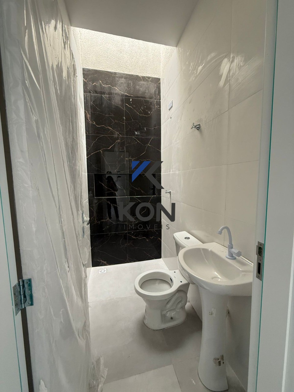 Casa nova com área gourmet no capela velha