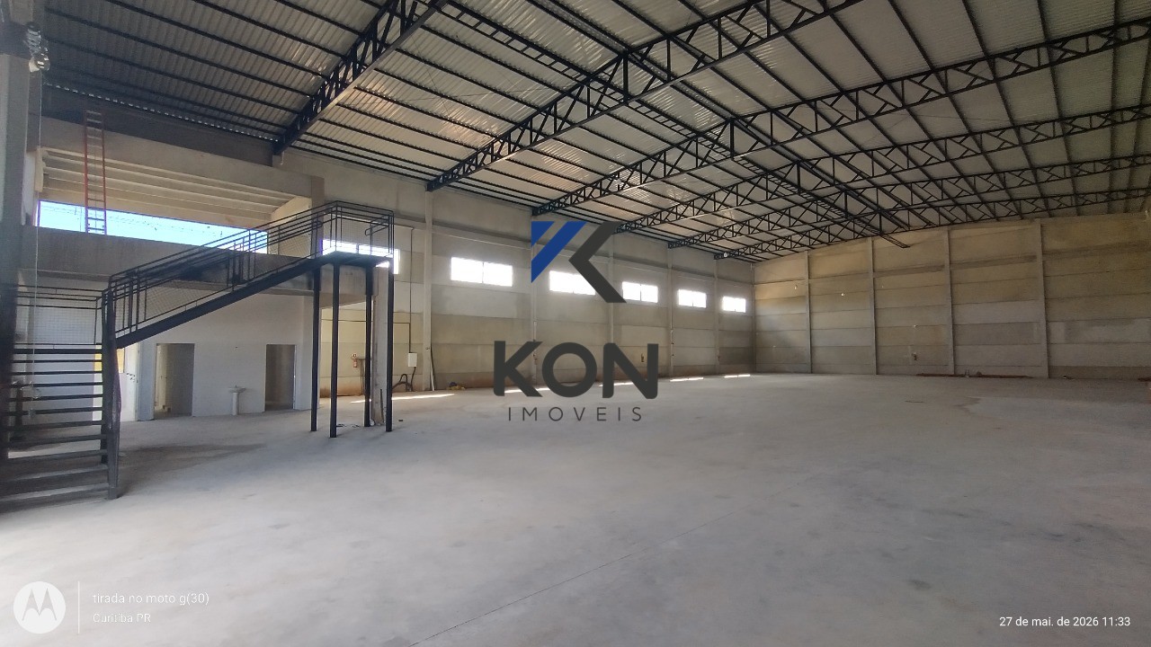Galpão/deposito/armazem com 2.700m² para locação em condomin