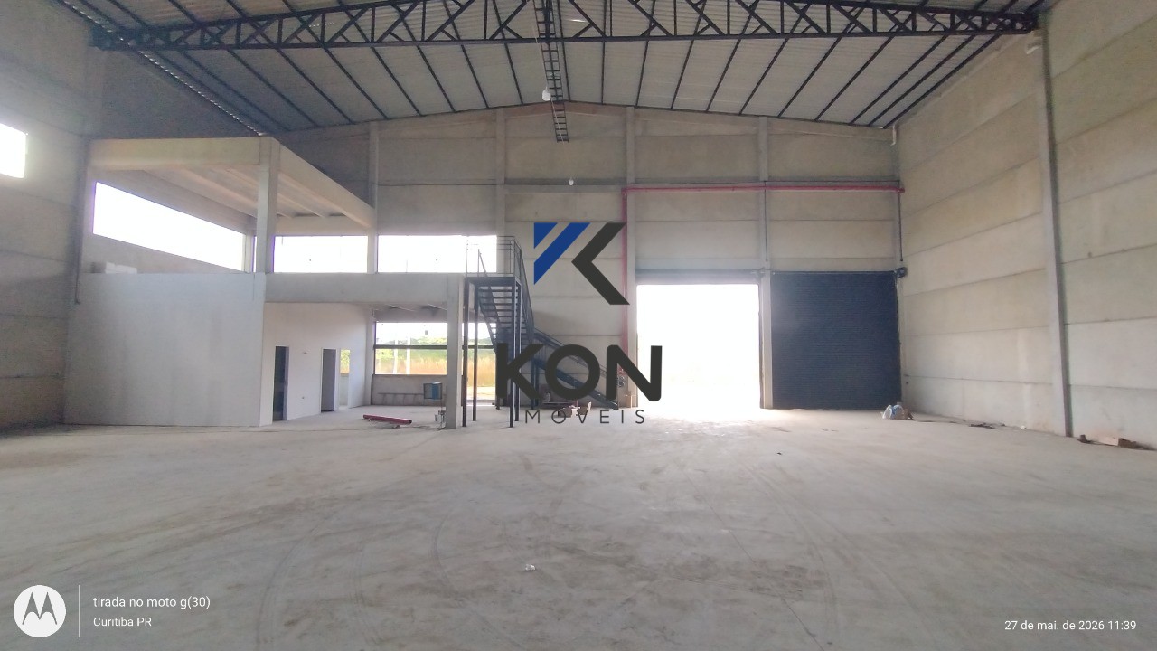 Galpão/Deposito/Armazem com 2.700m² para locação em Condominio