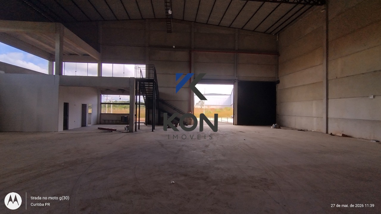 Galpão/Deposito/Armazem com 2.700m² para locação em Condominio