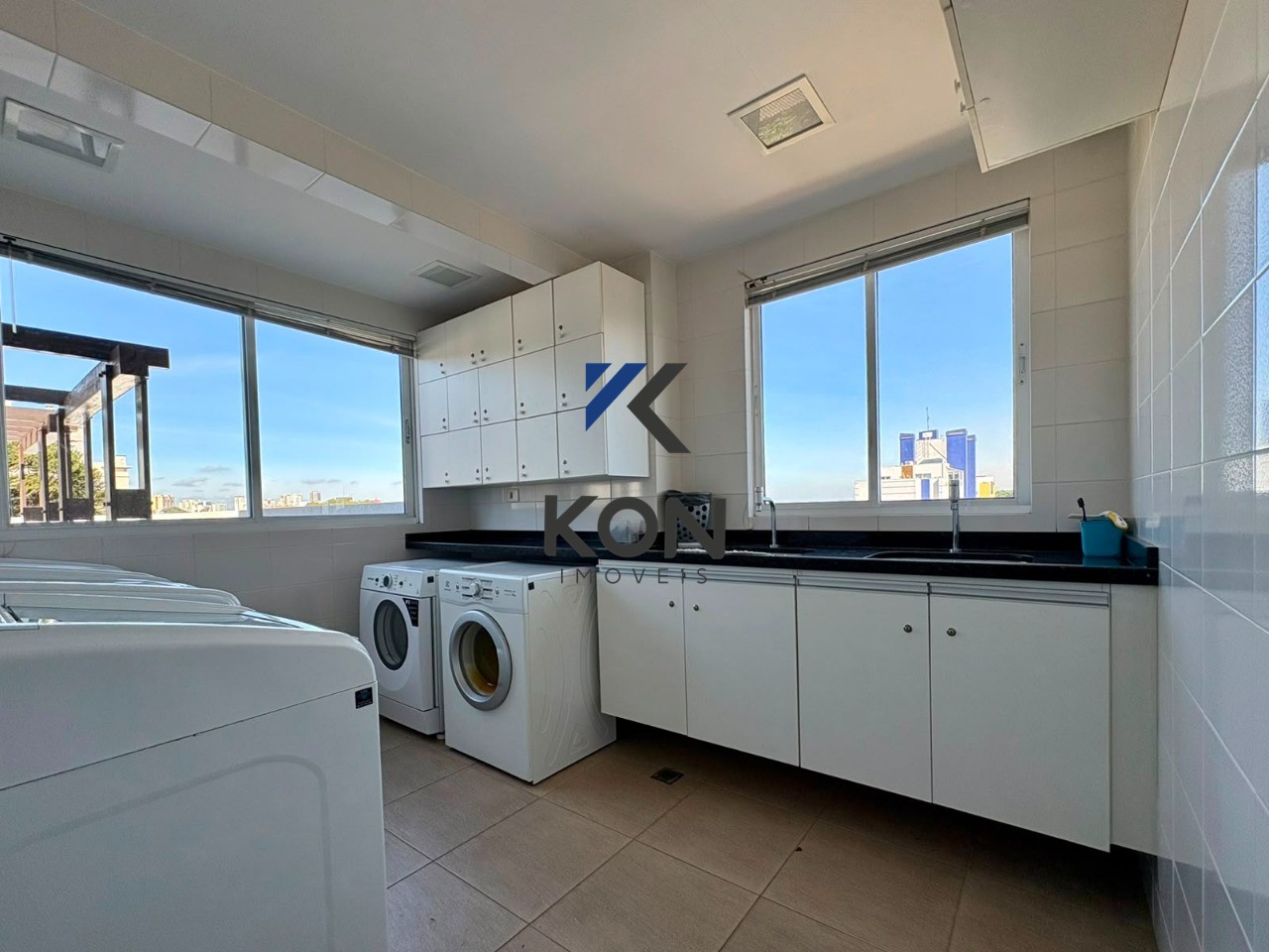 Apartamento a venda no seminário - custo-benefício único, 2 