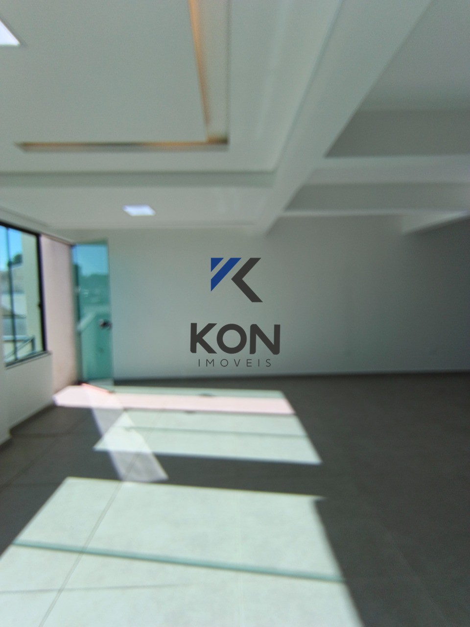 Casa à Venda em Fazenda Rio Grande 3 Quartos, Suíte, Área Gourmet e 160m²