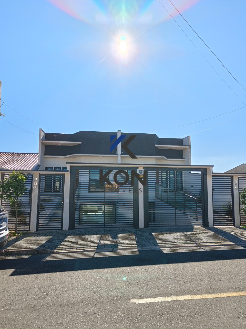 Casa à Venda em Fazenda Rio Grande 3 Quartos, Suíte, Área Gourmet e 160m²