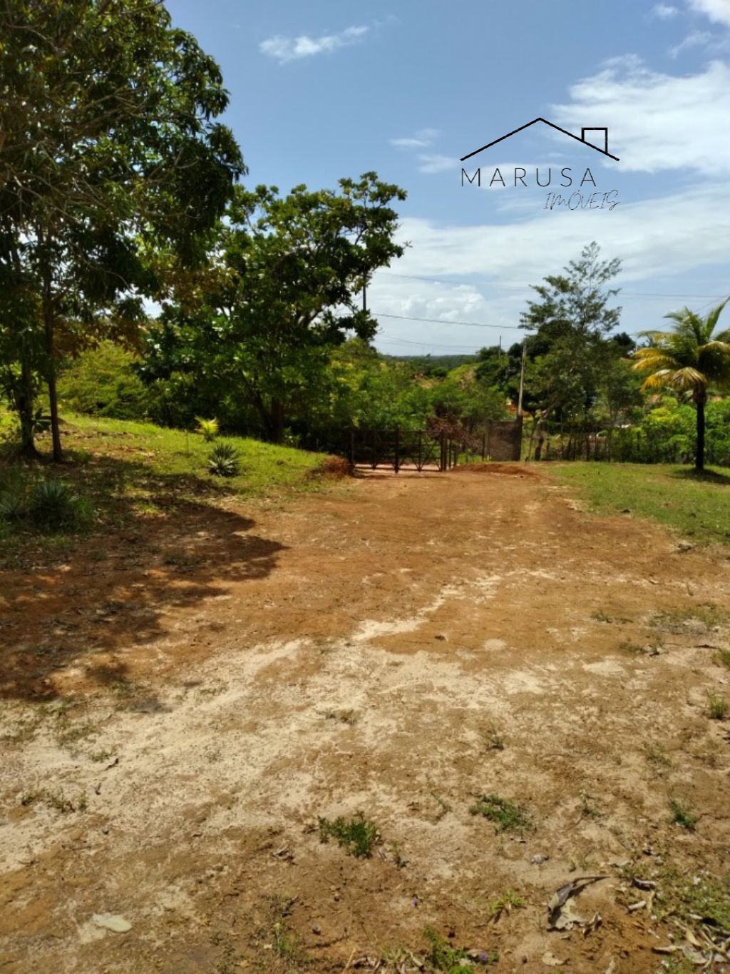 CHÁCARA / SÍTIO RESIDENCIAL em Camacari - BA, Monte Gordo