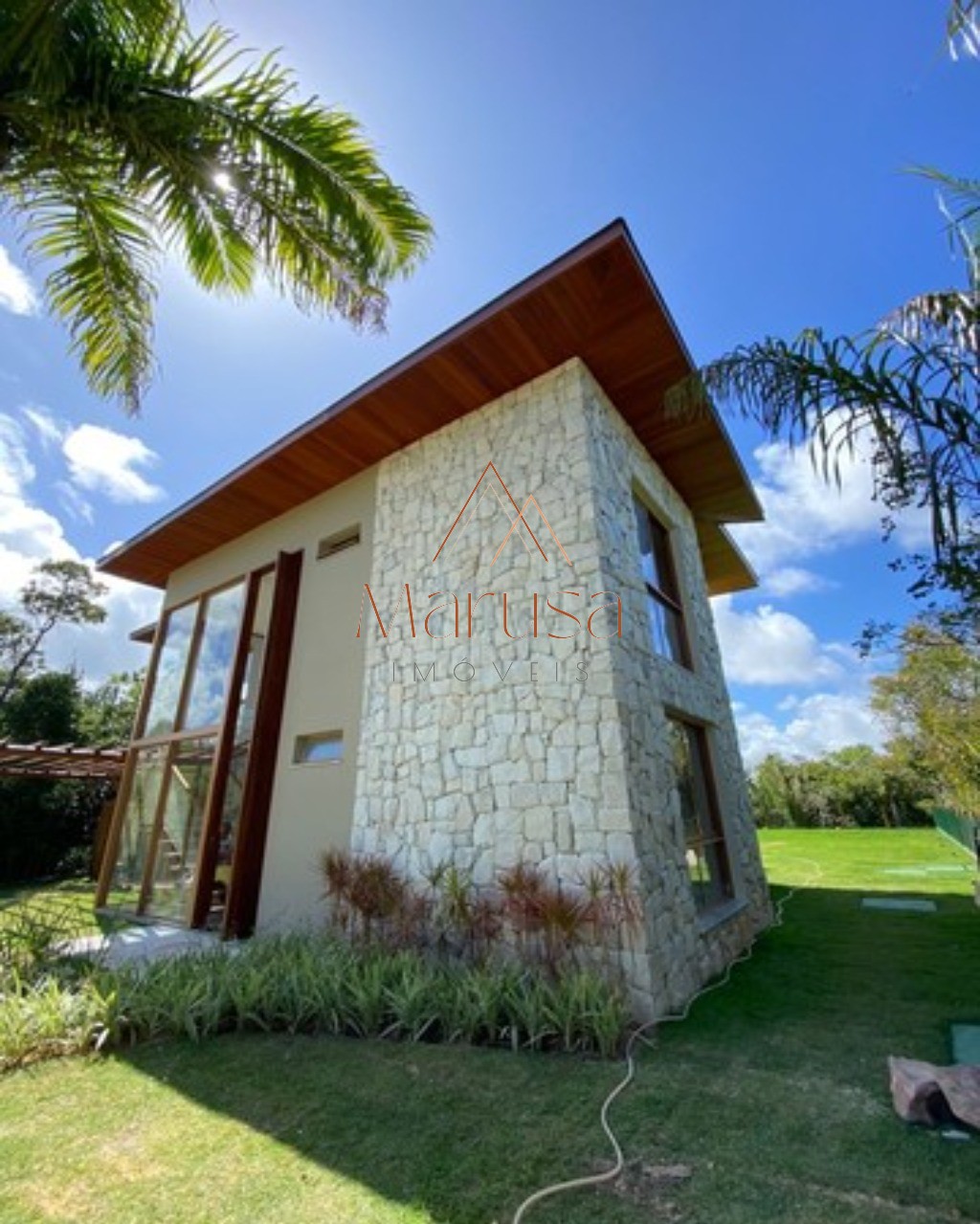 Casa residencial em mata de são joão - ba, praia do forte