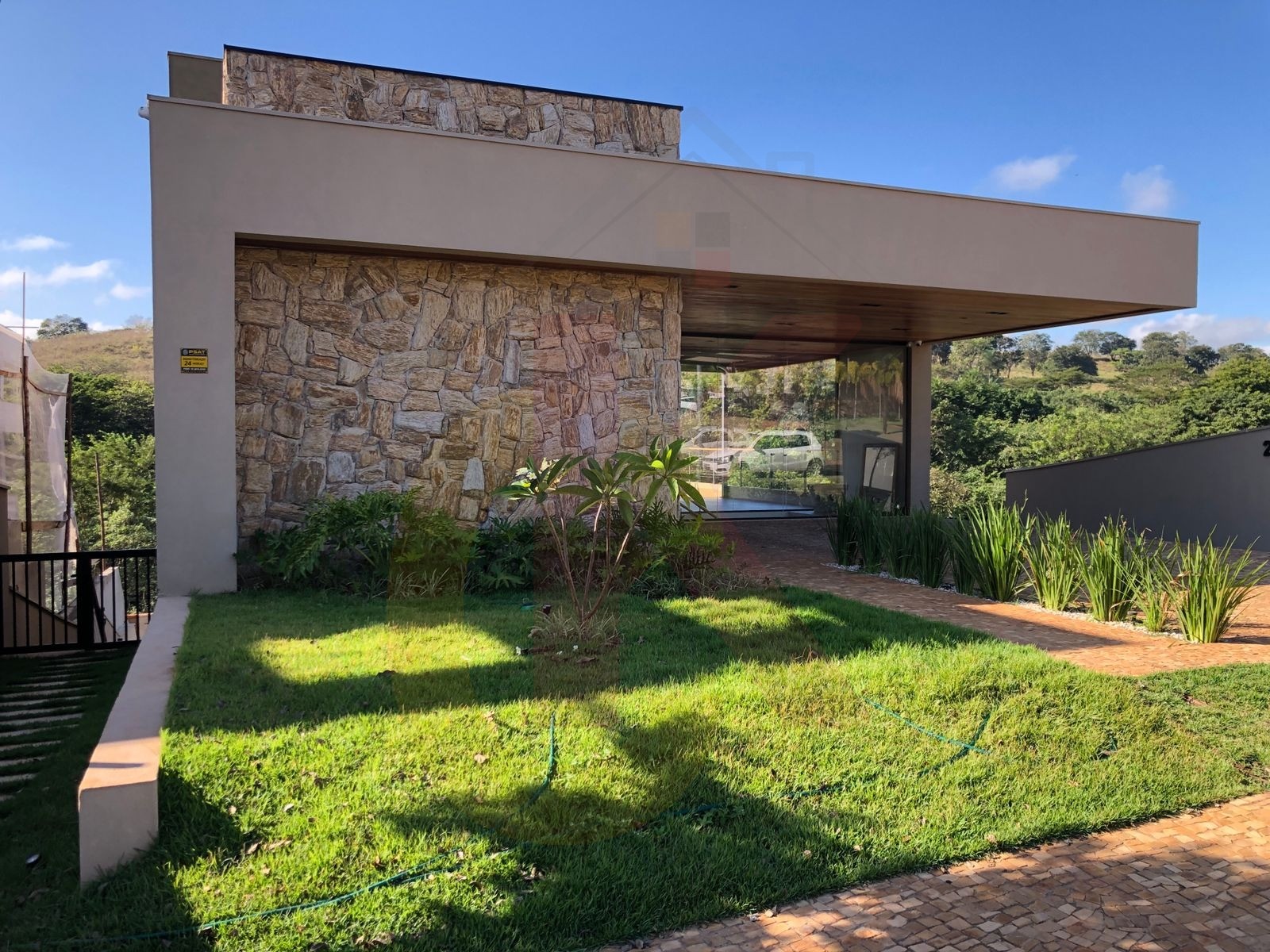 Casa a venda 271 M² condomonio Alphaville 3 - Zona Sul