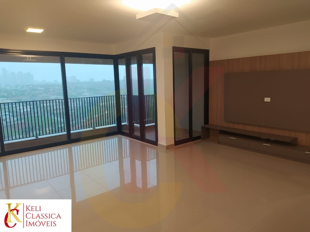 Apartamento no condomínio Magna Vista de 134,97 mt² sendo constituído por 3 quartos com suites.