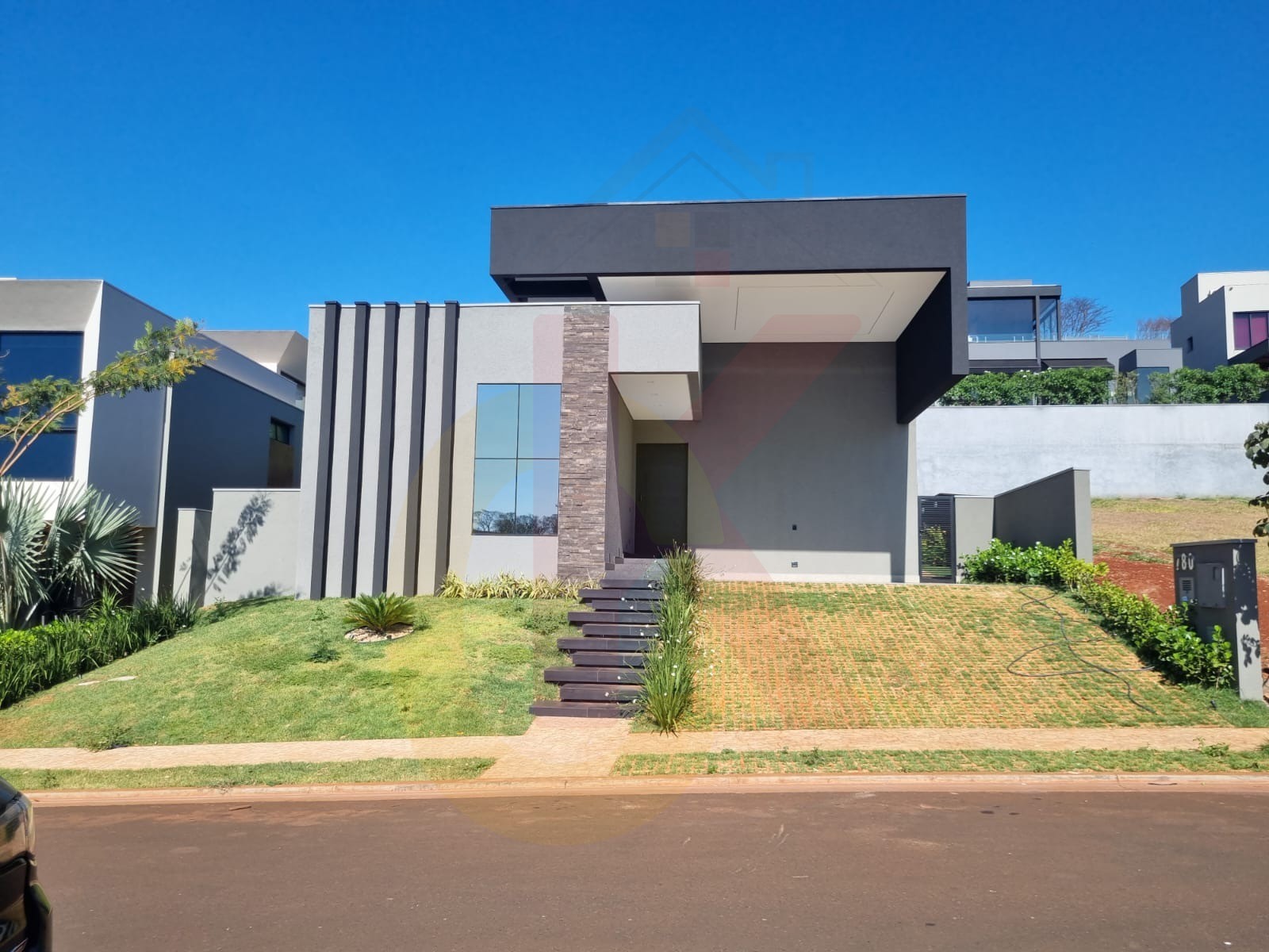 Casa, 4 quartos, 268 m² - Foto 3