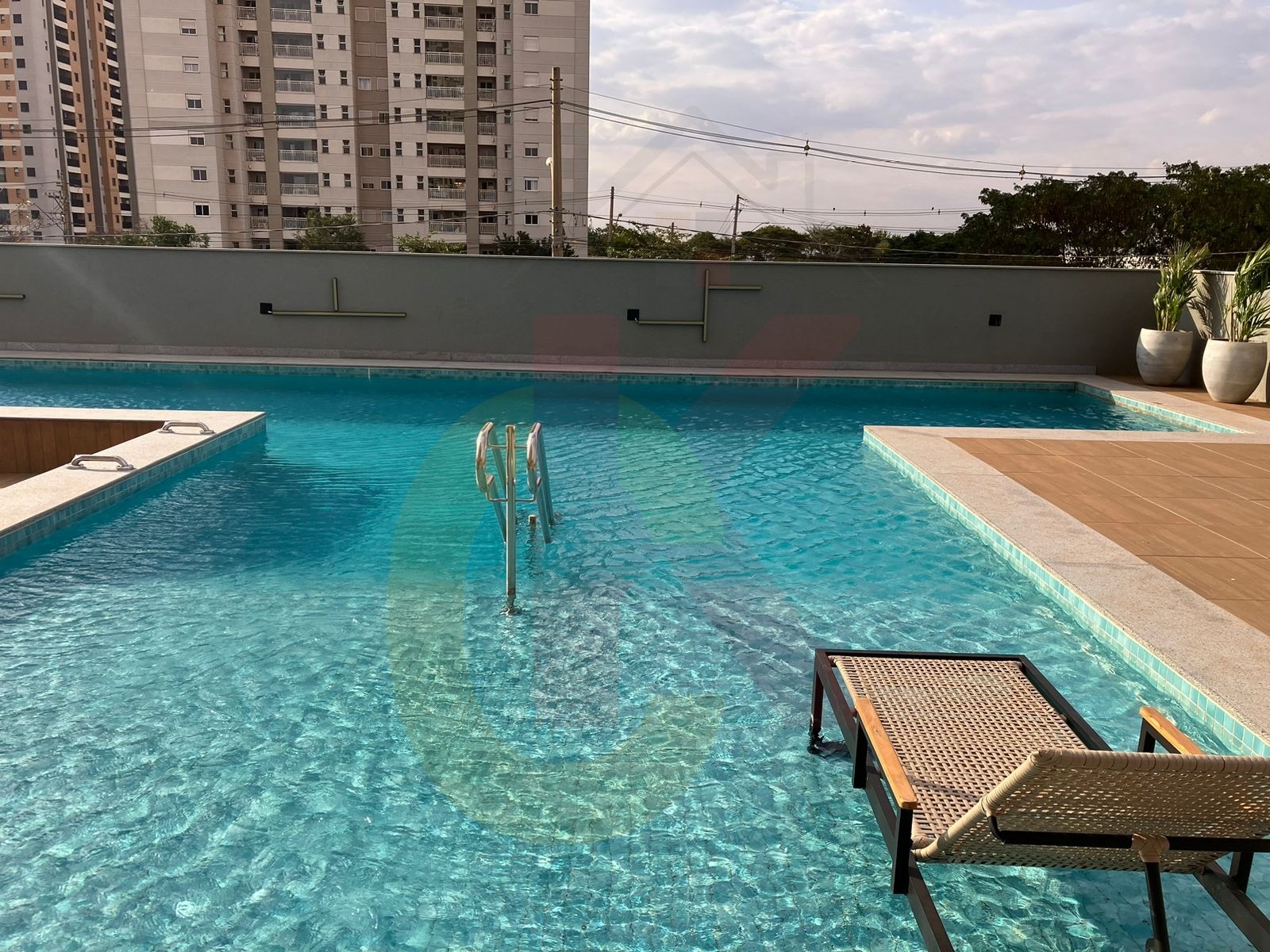 Oportunidade imperdível: Apartamento à venda em Ribeirão Preto-SP, Quinta da Primavera. 3 quartos, 1 suíte, 3 banheiros, 2 vagas.
