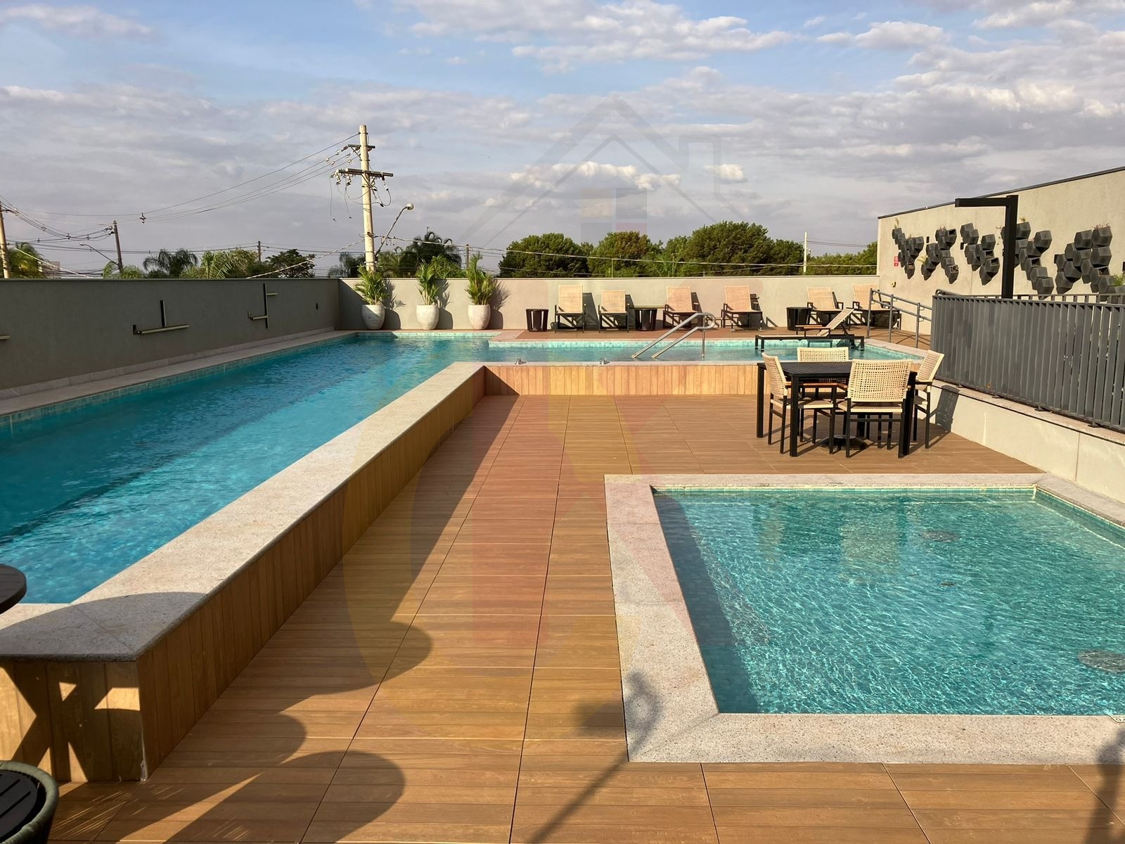 Oportunidade imperdível: Apartamento à venda em Ribeirão Preto-SP, Quinta da Primavera. 3 quartos, 1 suíte, 3 banheiros, 2 vagas.