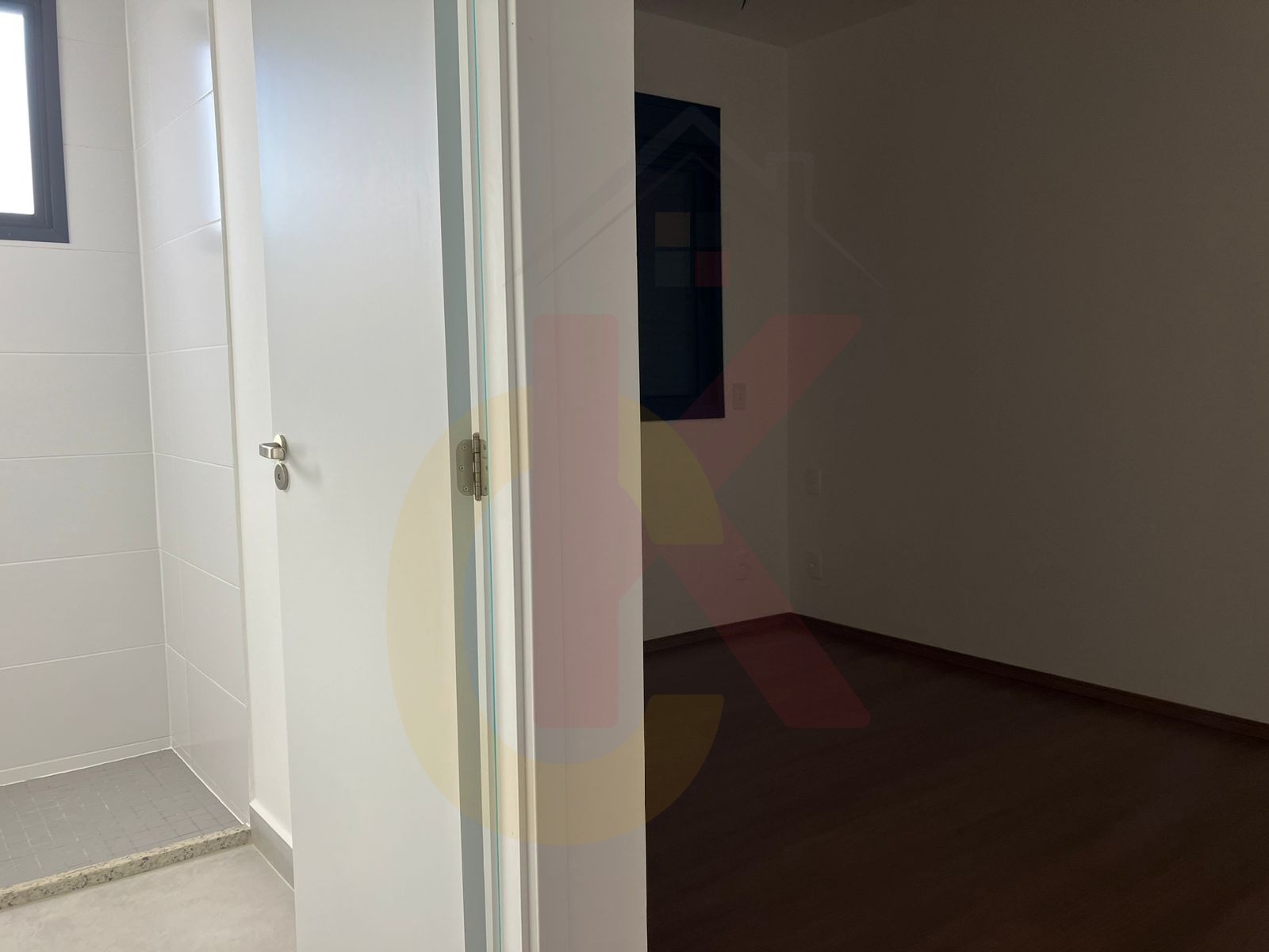 Oportunidade imperdível: Apartamento à venda em Ribeirão Preto-SP, Quinta da Primavera. 3 quartos, 1 suíte, 3 banheiros, 2 vagas.