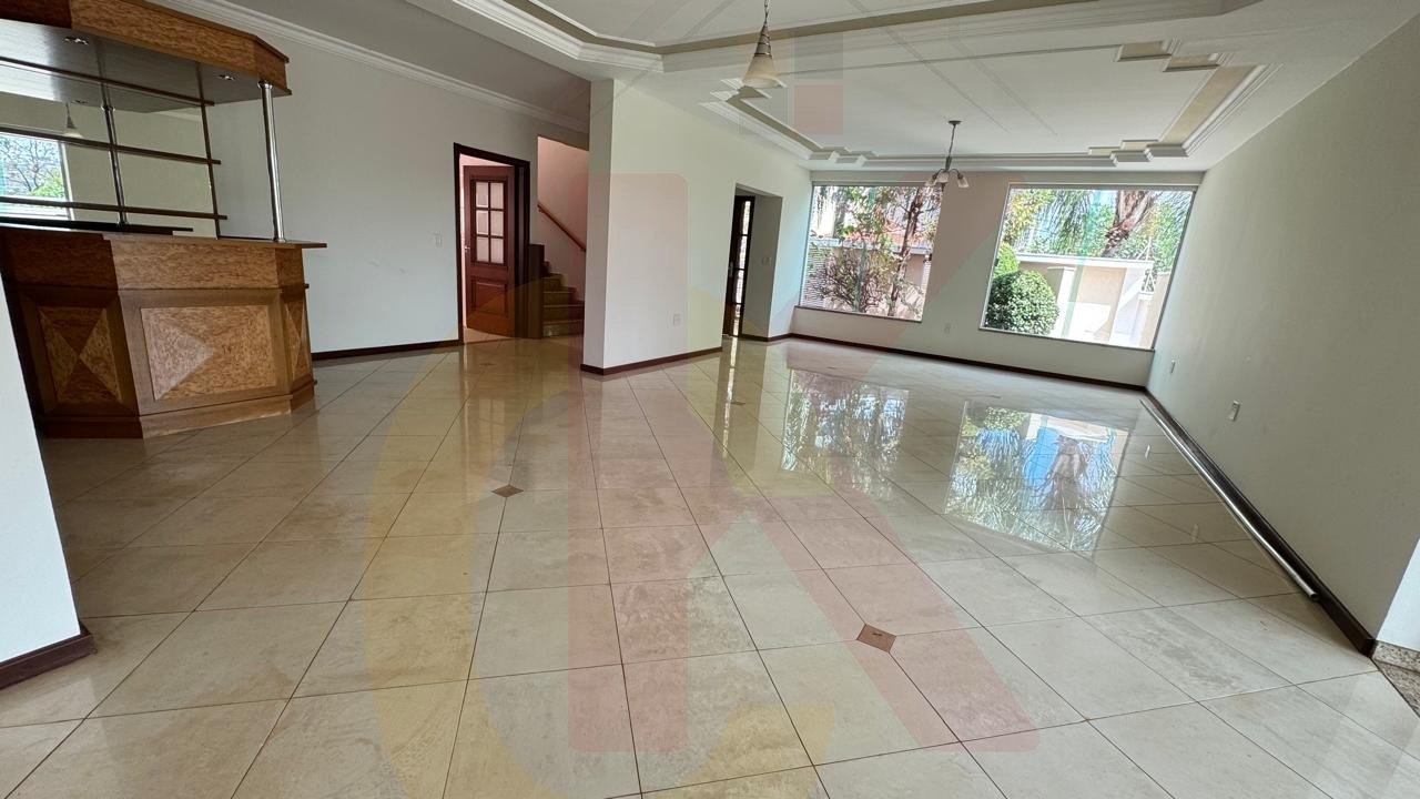 Casa, 5 quartos, 450 m² - Foto 1