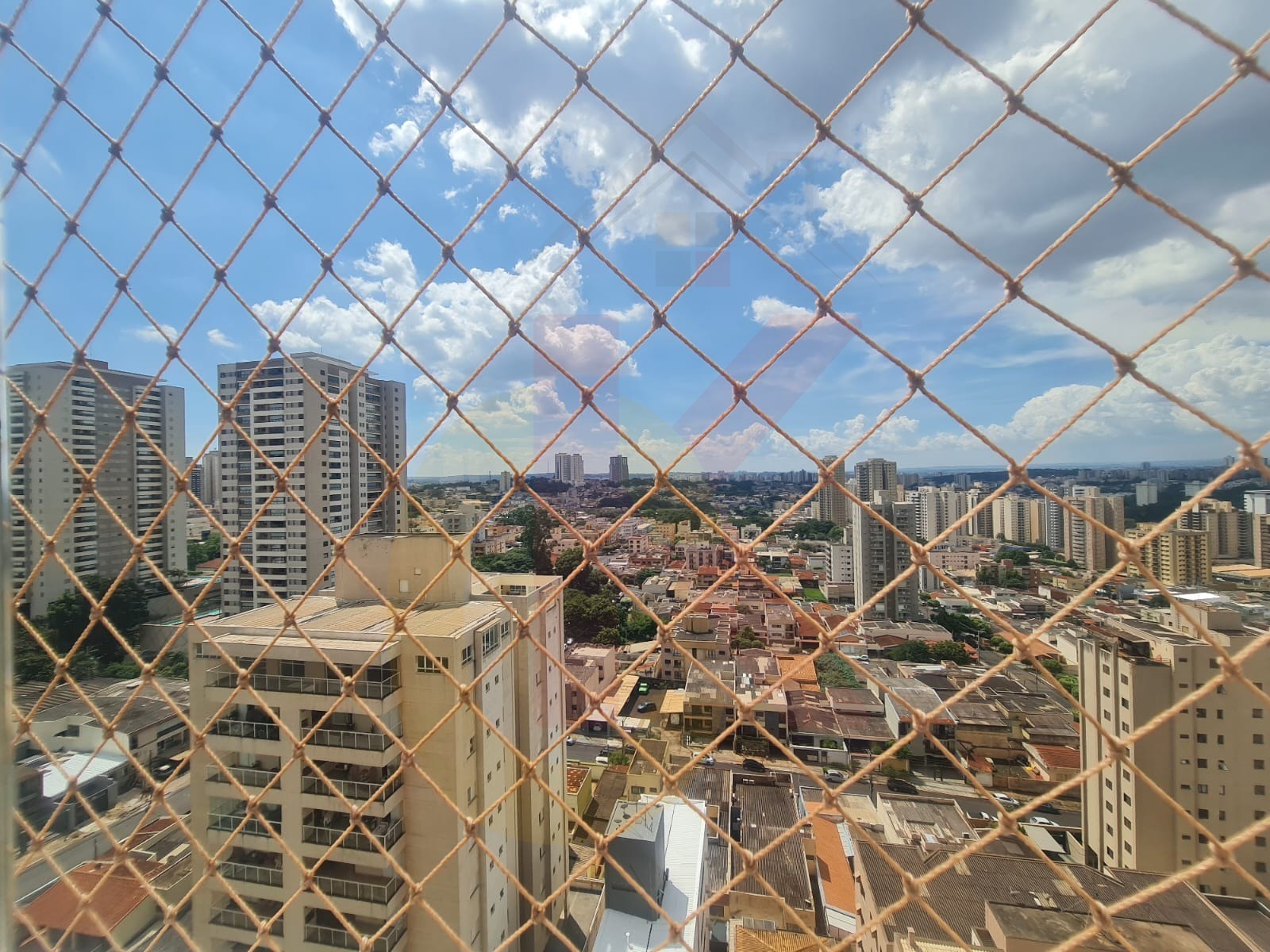 Apartamento de Luxo no Jardim Botânico: 3 Quartos, 3 Suítes, 3 Salas, 2 Vagas - Ribeirão Preto-SP
