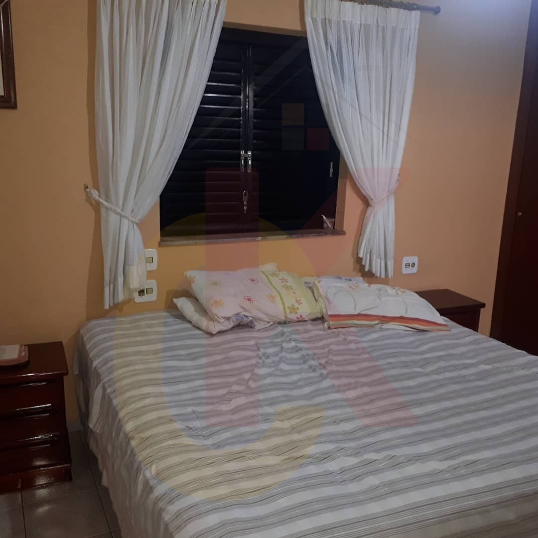 Casa, 3 quartos, 180 m² - Foto 13