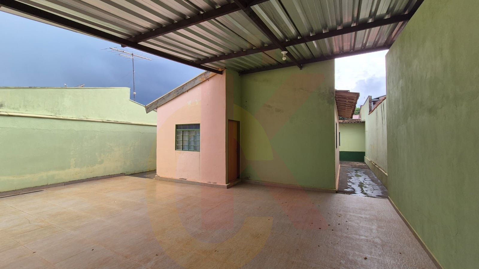 Casa, 2 quartos, 200 m² - Foto 1