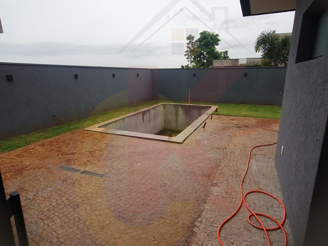 Casa, 4 quartos, 252 m² - Foto 8