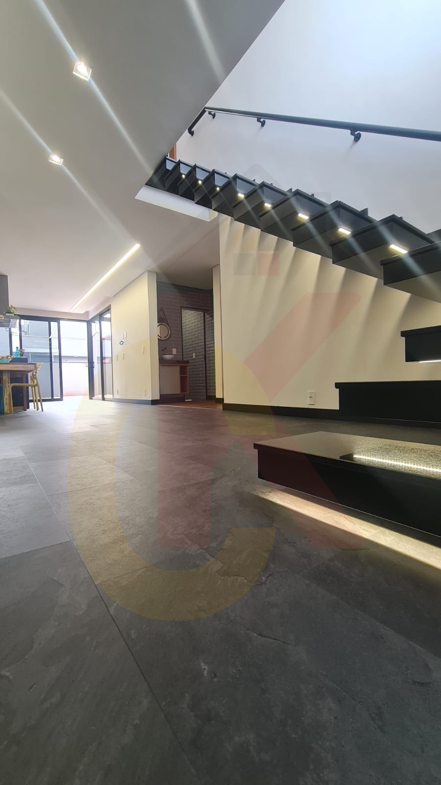 Casa, 3 quartos, 209 m² - Foto 2