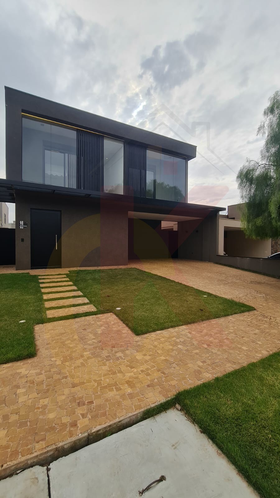 Casa, 3 quartos, 209 m² - Foto 1