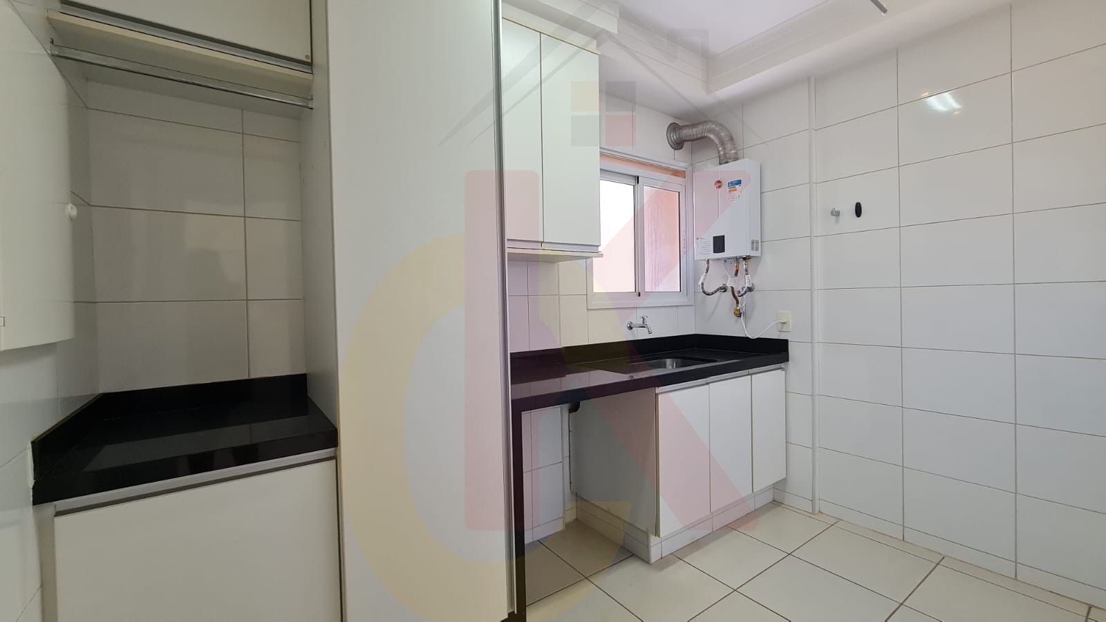 Apartamento de luxo no Jardim Botânico: 3 suítes, 2 salas,lavabo e 1 banheiro serviço , 3 vagas de garagem, 167m² - Ribeirão Preto-SP