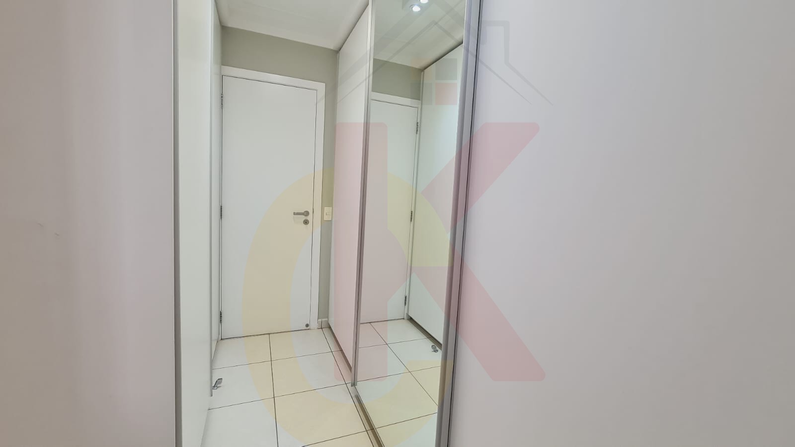Apartamento de luxo no Jardim Botânico: 3 suítes, 2 salas,lavabo e 1 banheiro serviço , 3 vagas de garagem, 167m² - Ribeirão Preto-SP