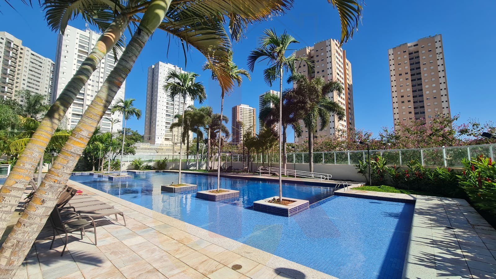 Apartamento de luxo no Jardim Botânico: 3 suítes, 2 salas,lavabo e 1 banheiro serviço , 3 vagas de garagem, 167m² - Ribeirão Preto-SP