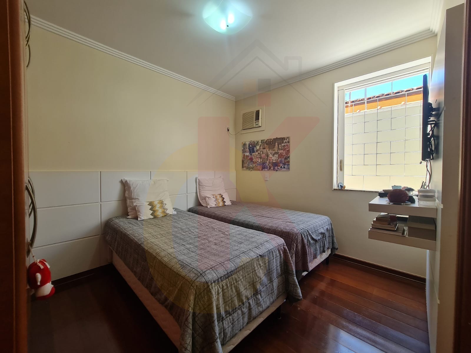 Casa de luxo à venda na City Ribeirão, Ribeirão Preto-SP: 6 quartos sendo 4 suítes, 3 salas, 5 banheiros, 24 vagas, 435,13 m² de construção