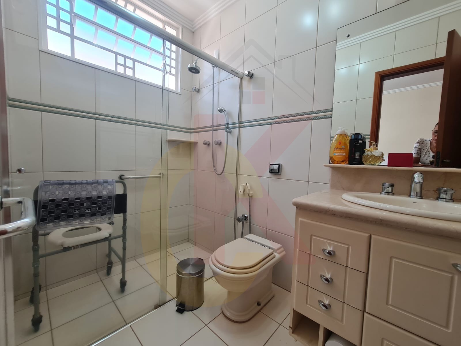Casa de luxo à venda na City Ribeirão, Ribeirão Preto-SP: 6 quartos sendo 4 suítes, 3 salas, 5 banheiros, 24 vagas, 435,13 m² de construção