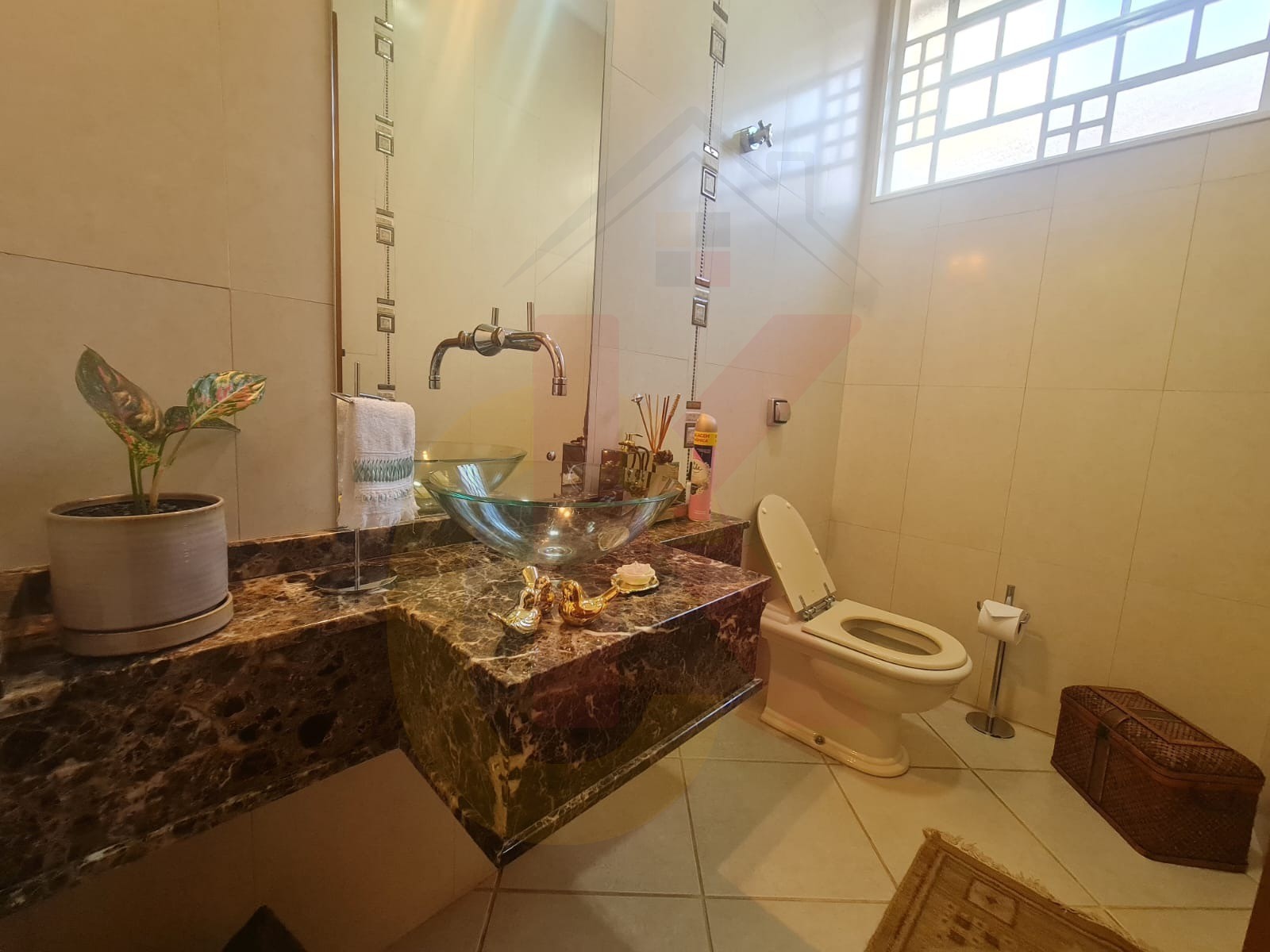 Casa de luxo à venda na City Ribeirão, Ribeirão Preto-SP: 6 quartos sendo 4 suítes, 3 salas, 5 banheiros, 24 vagas, 435,13 m² de construção