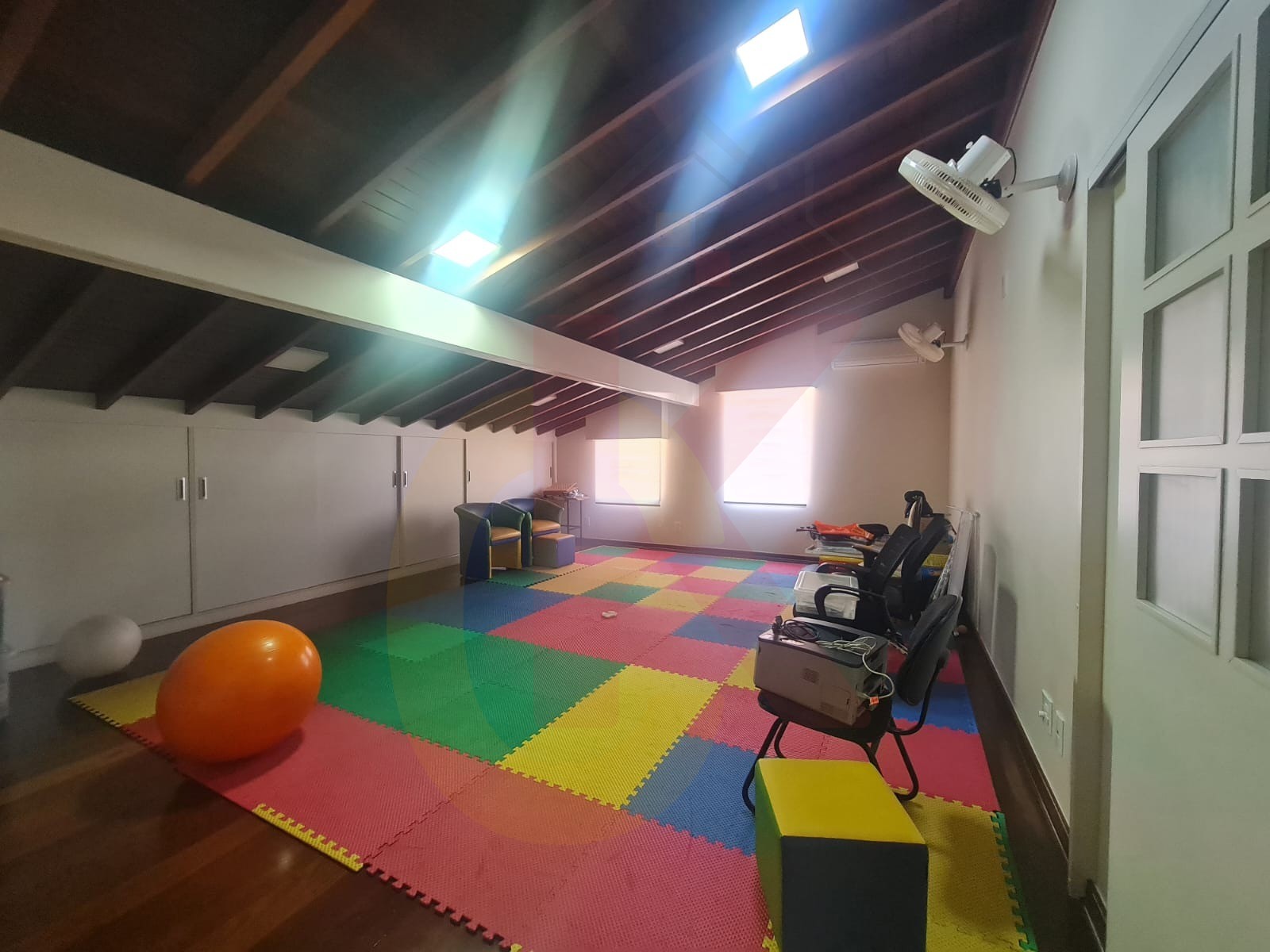 Casa de luxo à venda na City Ribeirão, Ribeirão Preto-SP: 6 quartos sendo 4 suítes, 3 salas, 5 banheiros, 24 vagas, 435,13 m² de construção