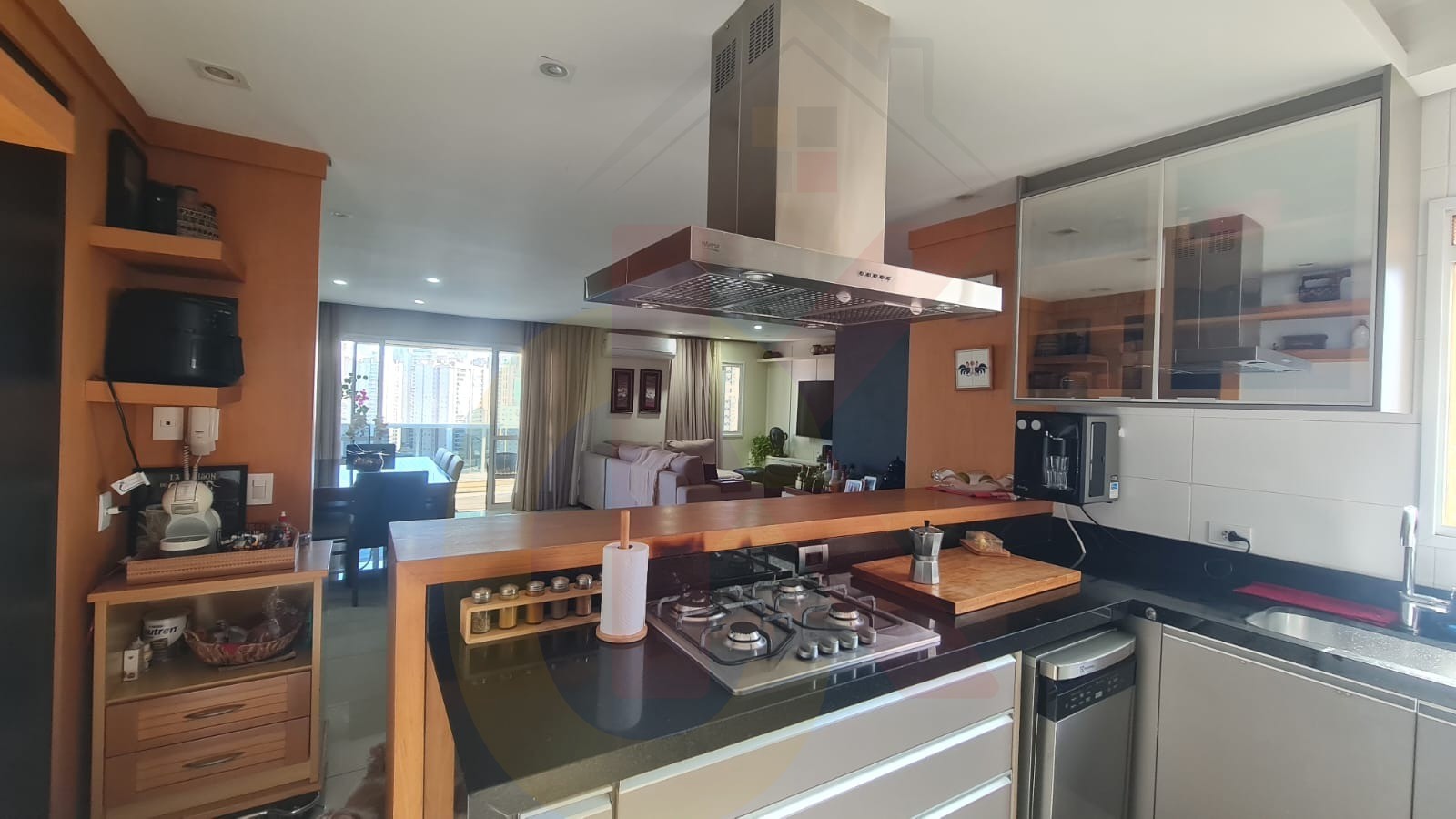 Venda de Apartamento de Luxo no Jardim Botânico, Ribeirão Preto-SP: 3 quartos, 1 suíte, 3 salas, 4 banheiros, 2 vagas, 124m².