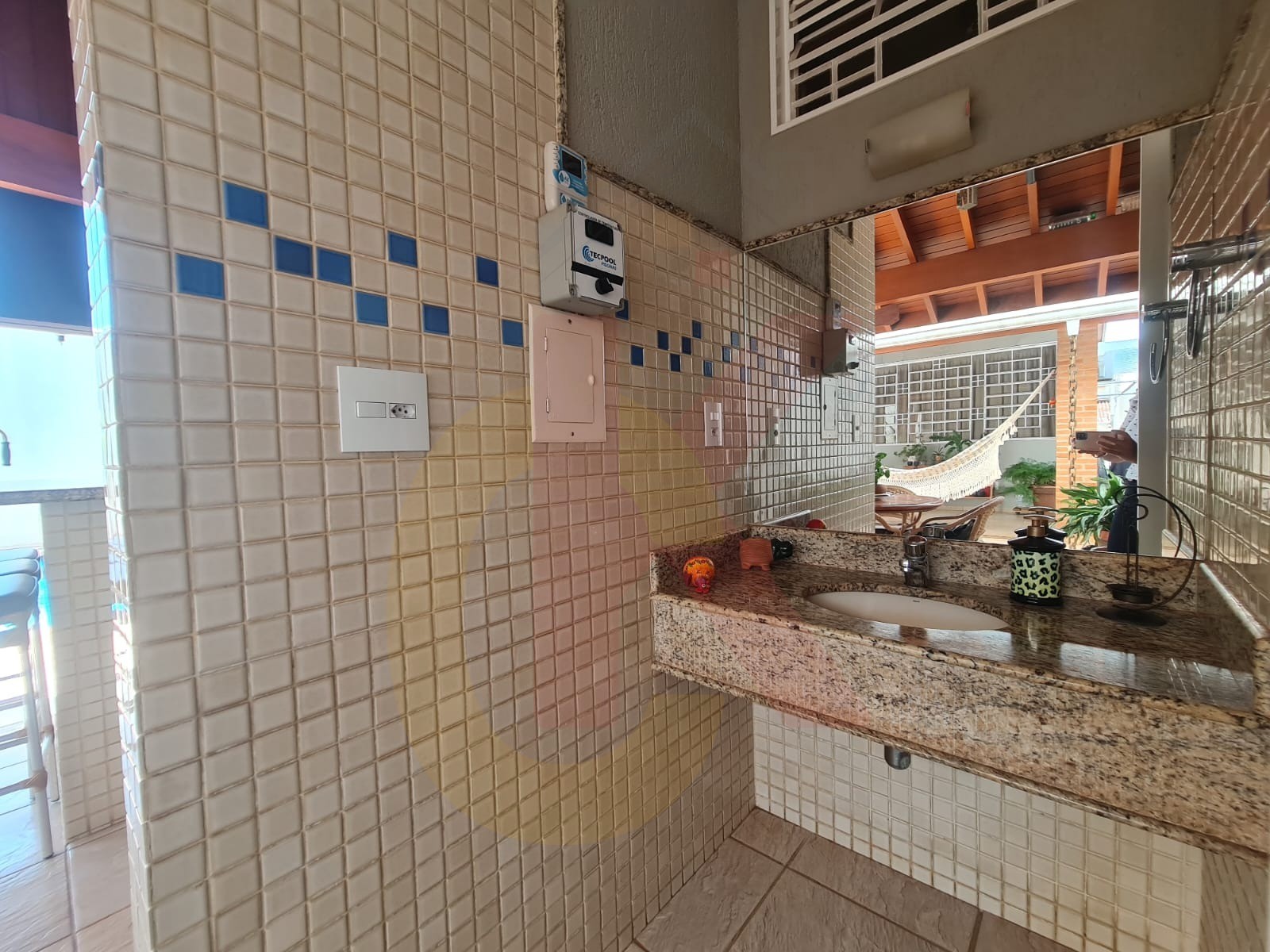 Casa de luxo à venda na City Ribeirão, Ribeirão Preto-SP: 6 quartos sendo 4 suítes, 3 salas, 5 banheiros, 24 vagas, 435,13 m² de construção