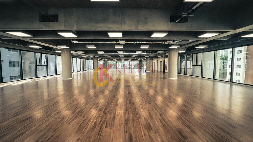 Aluga-se escritórios em Edifício Corporativo totalmente renovado (a partir de 390m² até 2.441m²)