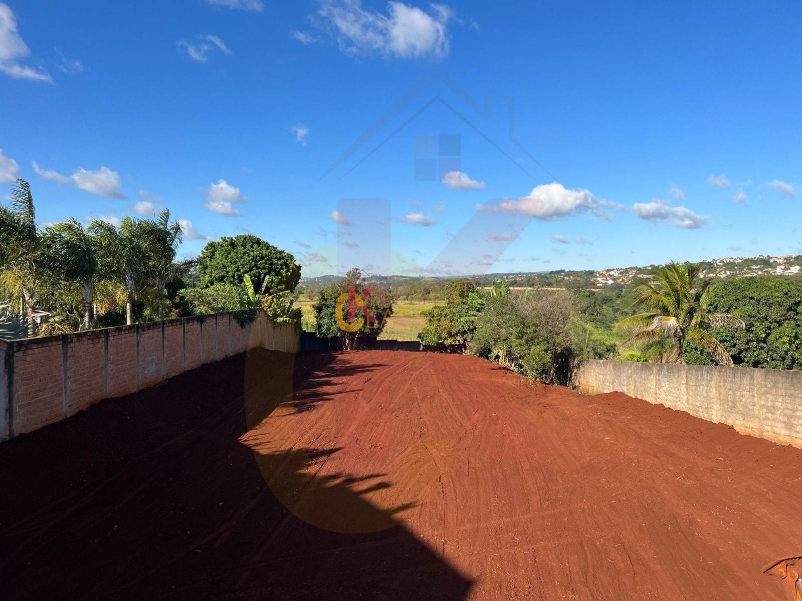 Ótimo terreno disponível para venda no Condomínio Residencial Quinta da Alvorada - TE00030