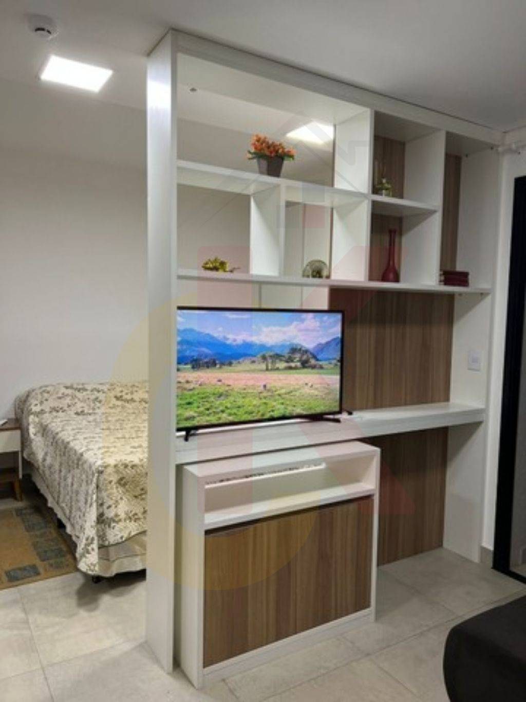 Apartamento, 1 quarto, 3700 m² - Foto 1