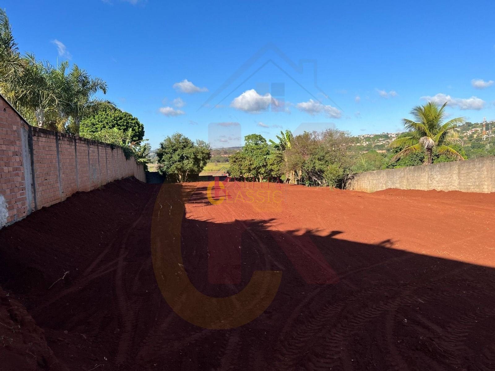 Ótimo terreno disponível para venda no Condomínio Residencial Quinta da Alvorada - TE00030