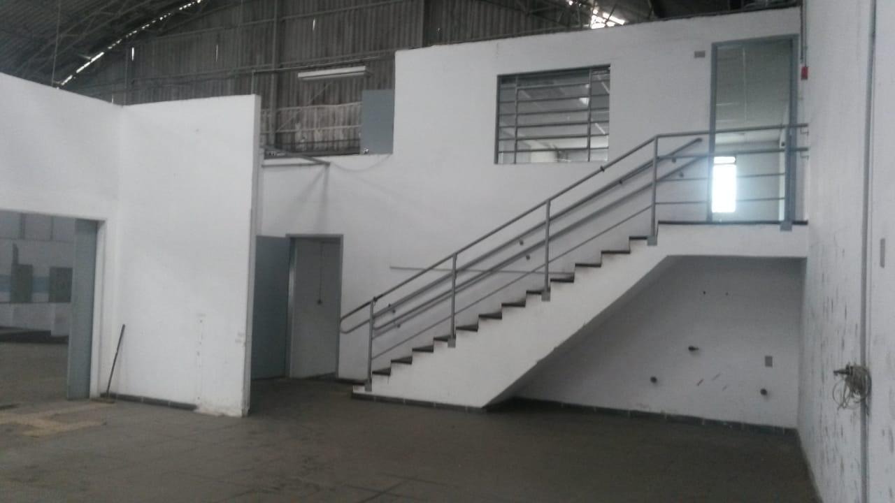 Locação ou venda galpão na vila gumercindo