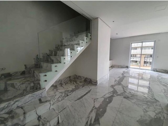 Linda cobertura duplex no ibirapuera para venda e locação