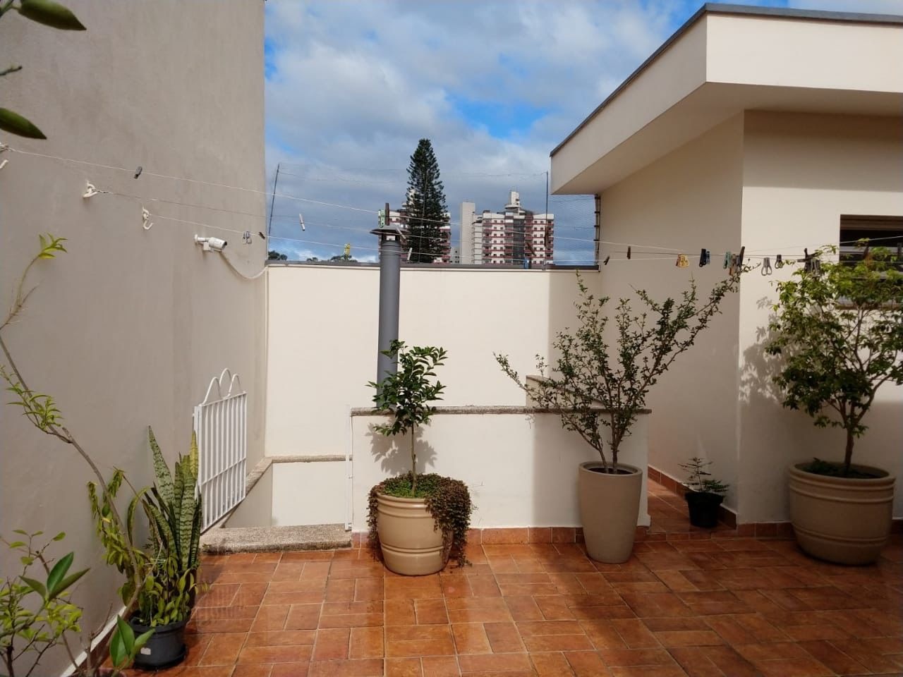 Vendo Linda casa Terra 3 dormitórios com 3 suites Jardim da Saúde